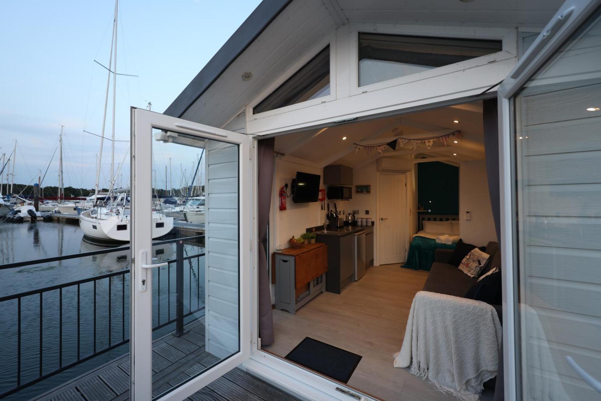 Mercury Yacht Harbour And Holiday Park Bursledon Zewnętrze zdjęcie