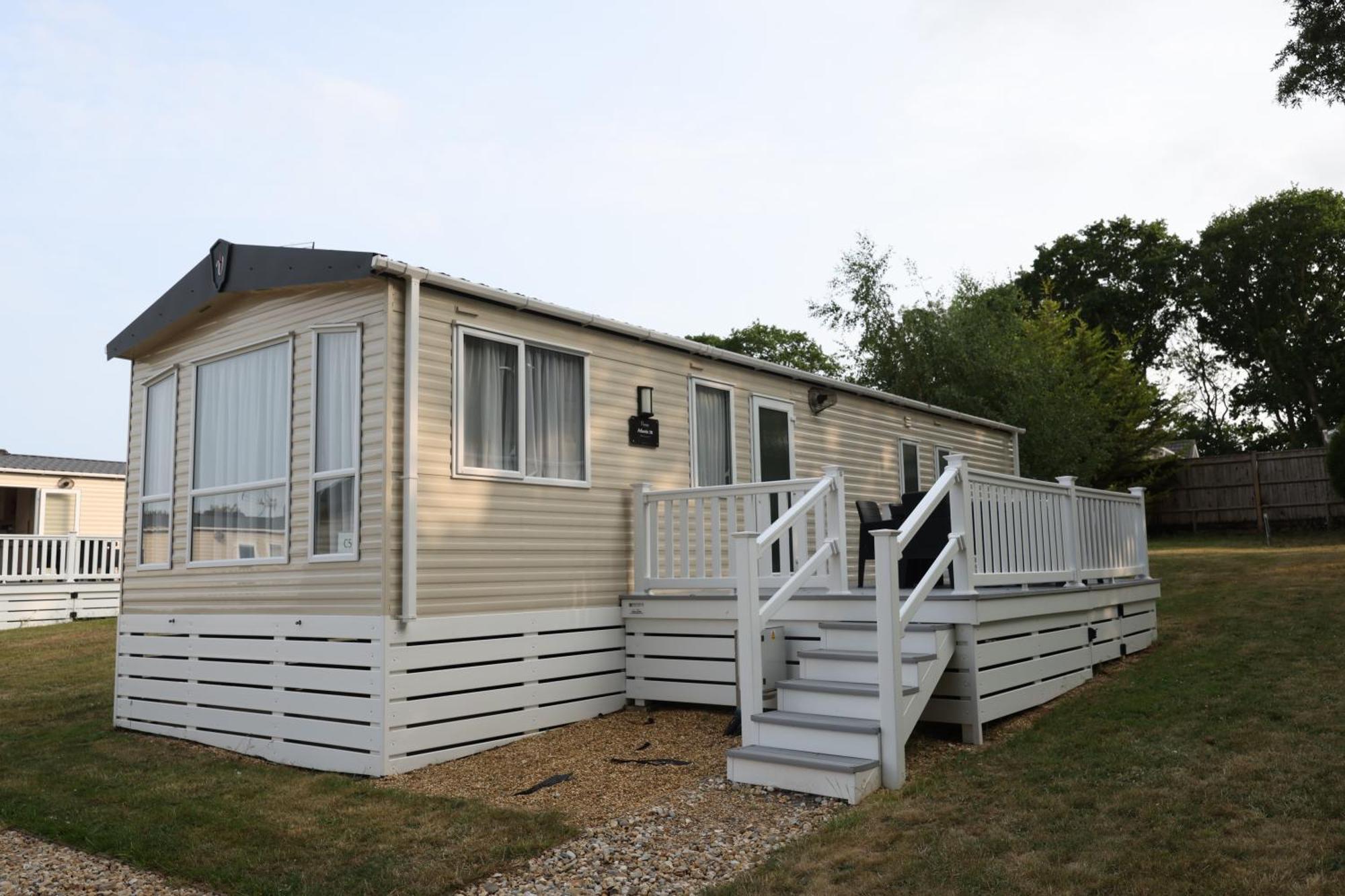 Mercury Yacht Harbour And Holiday Park Bursledon Zewnętrze zdjęcie