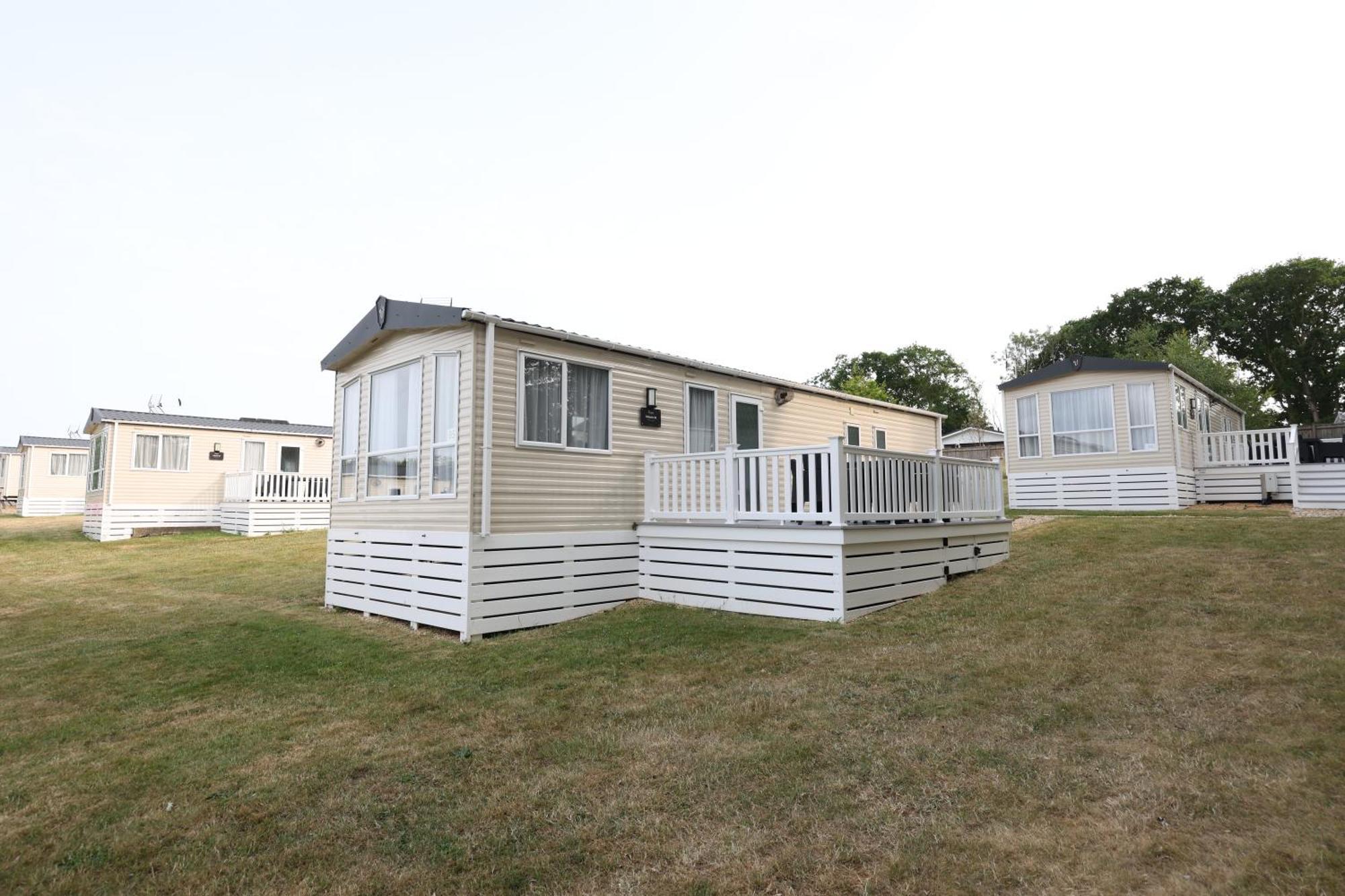 Mercury Yacht Harbour And Holiday Park Bursledon Zewnętrze zdjęcie